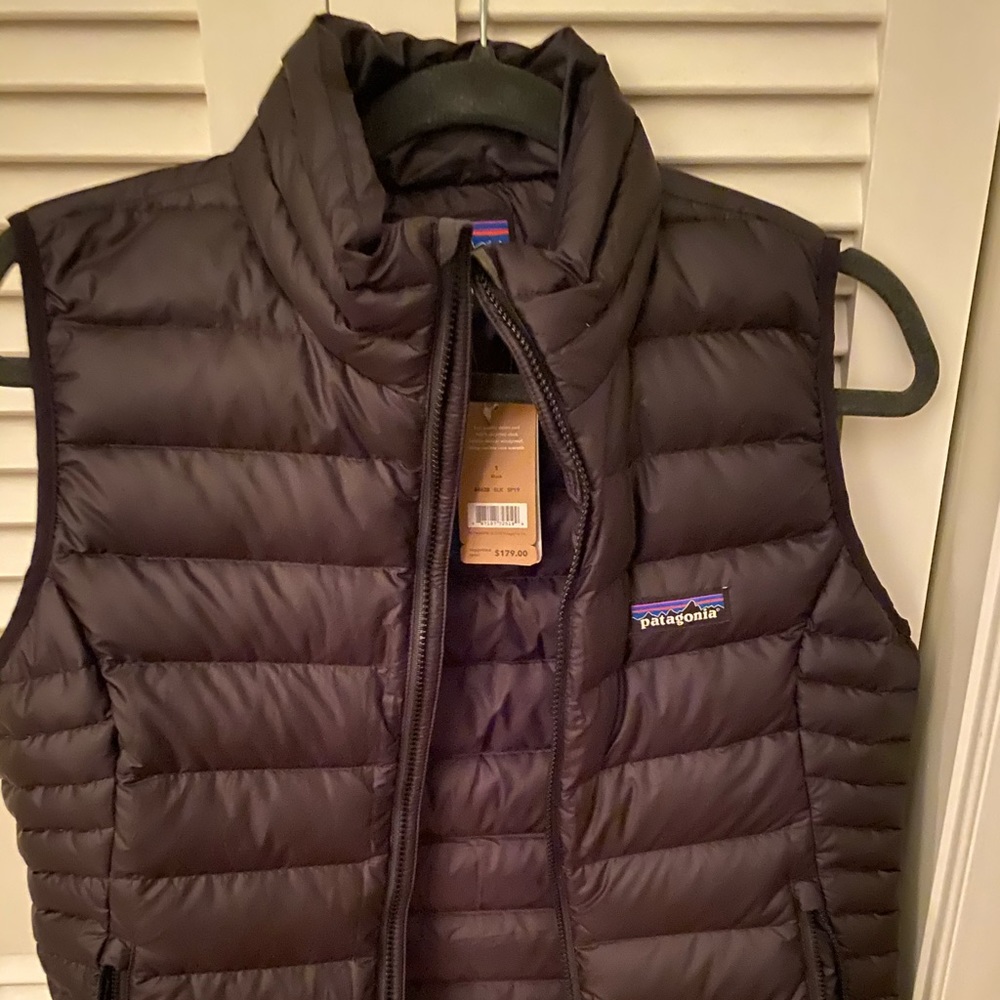 Black Patagonia vest